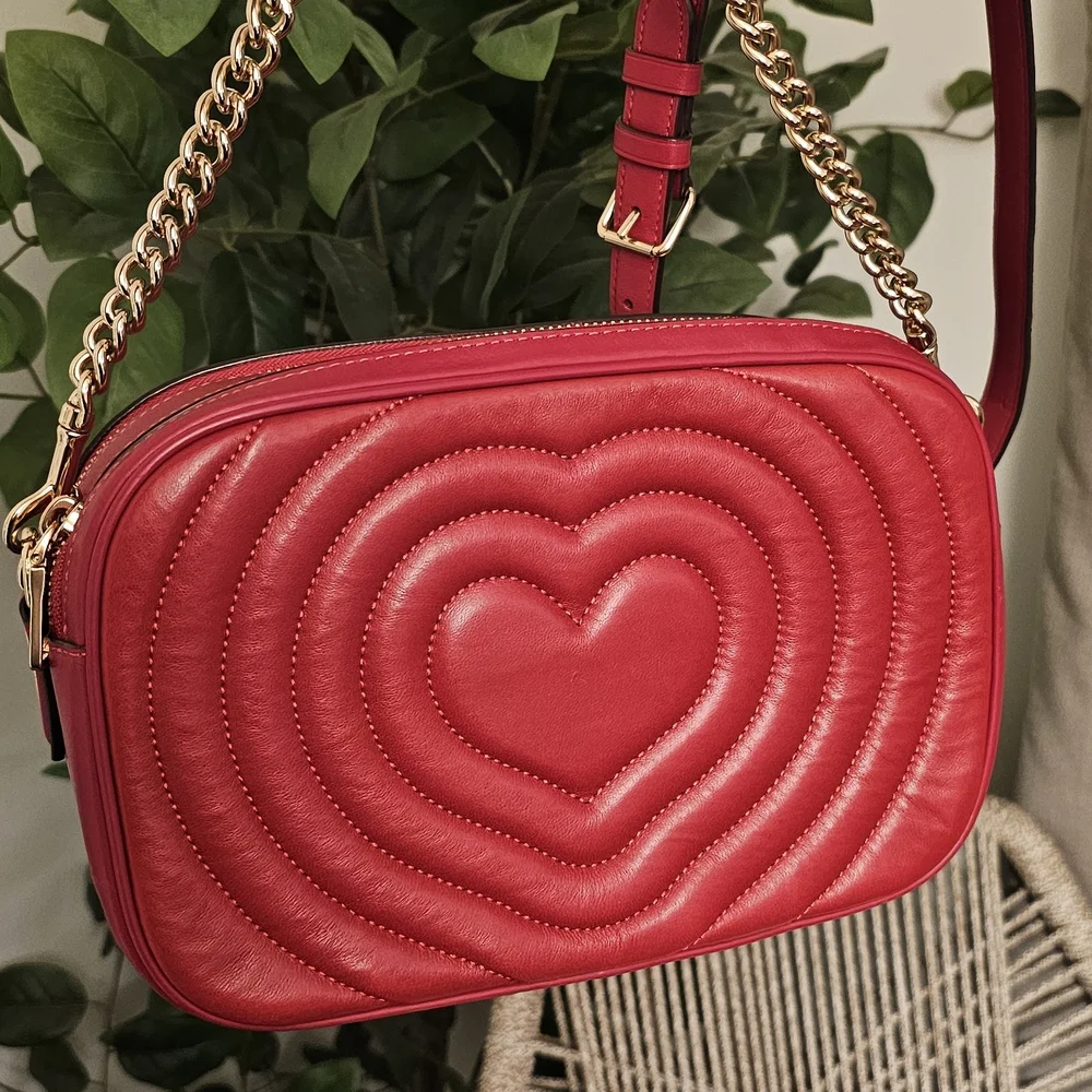 Coach Jes Puffer Heart Red Crossbody Camera Bag C2812 - Picture 1 of 9